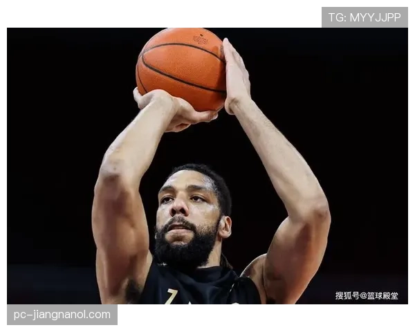 奥卡福内线防守效率提升，改变球队禁区攻防格局