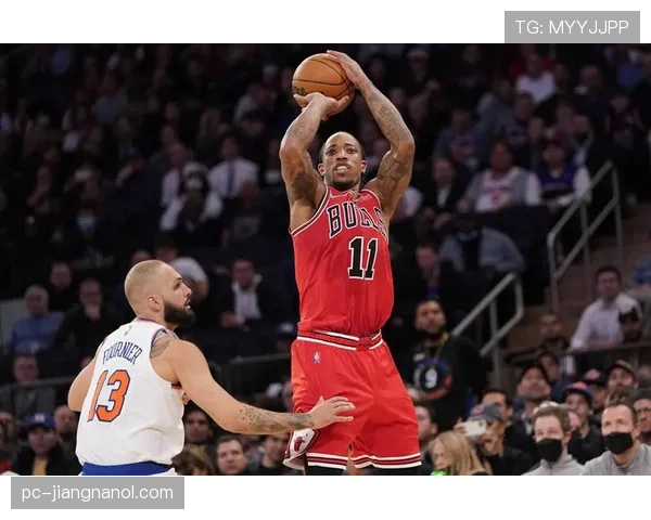 德罗赞较去年更依赖中投 单打拉开攻势