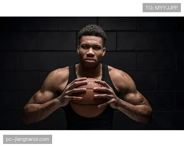 扬尼斯无球切入效率提升，改变雄鹿进攻结构