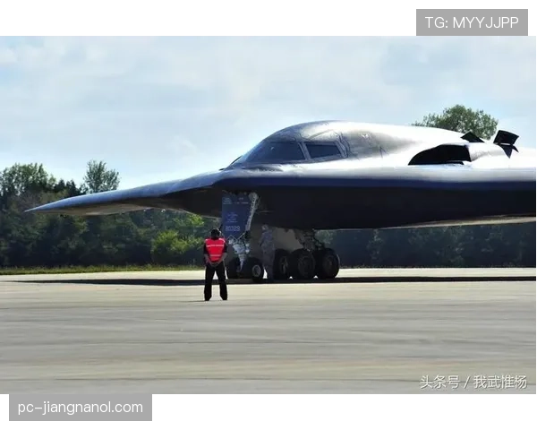 杰·伦·杰克逊二世挡拆拉开空间 提升三分威慑